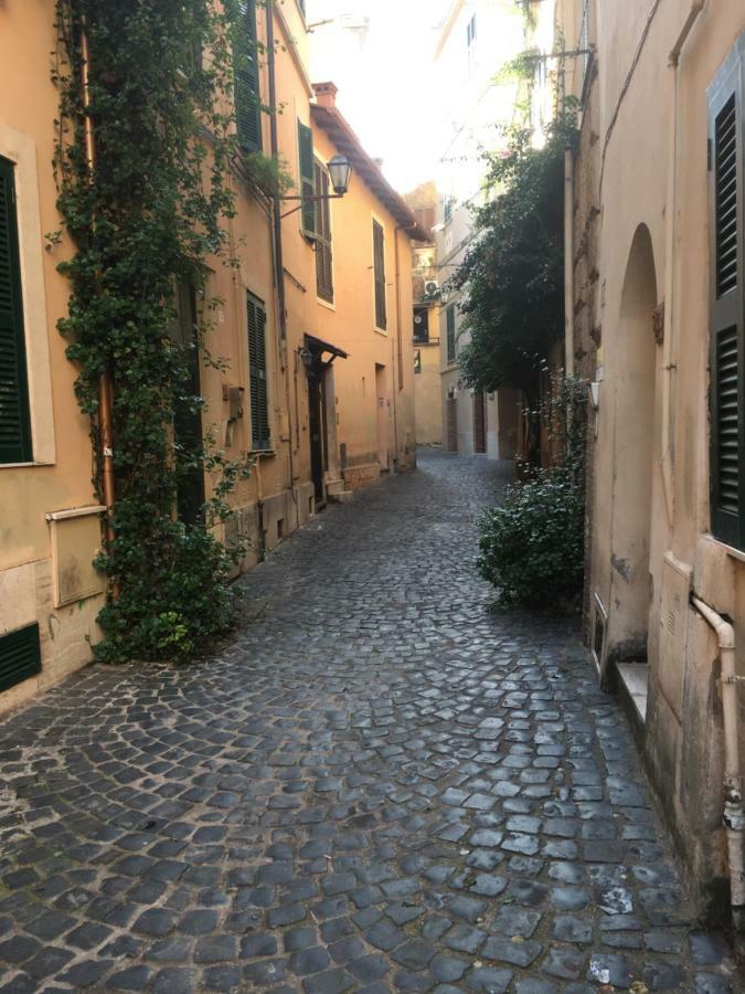 Casetta Del Borghetto -Nel Cuore Del Borghetto Nettuno Exterior foto